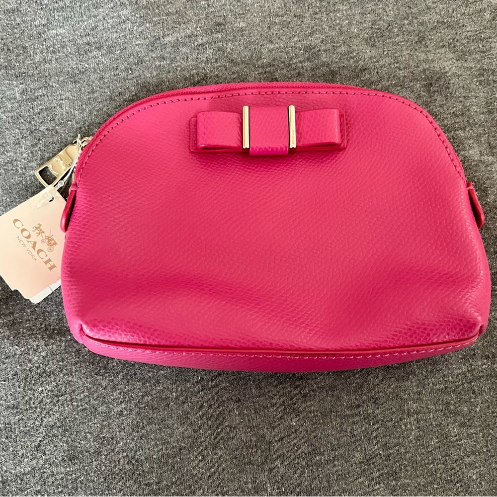 COACH Cosmetic Bag Pink